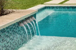 Swimming pool water feature